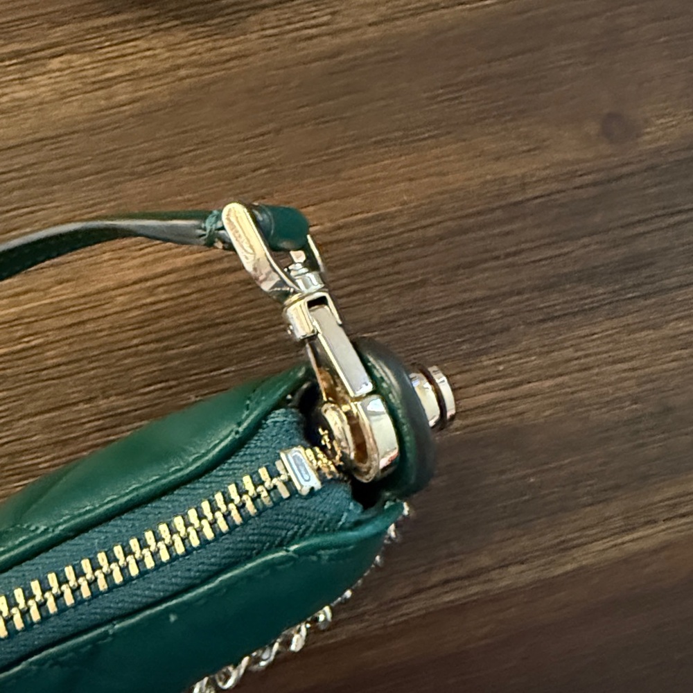 Kate Spade Carey Green Smooth Quilted Leather Zip Top Crossbody Bag NWOT - Picture 7 of 13
